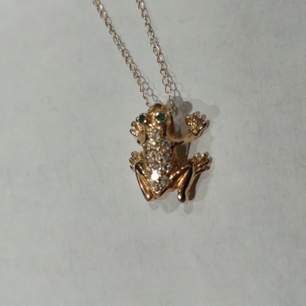 Diamond Frog Pendant Necklace, 14kt Yellow Gold - Picture 6 of 6